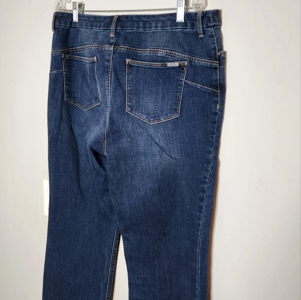 Chico's so lifting slim leg highrise jeans size 12 short 12P - Picture 7 of 16